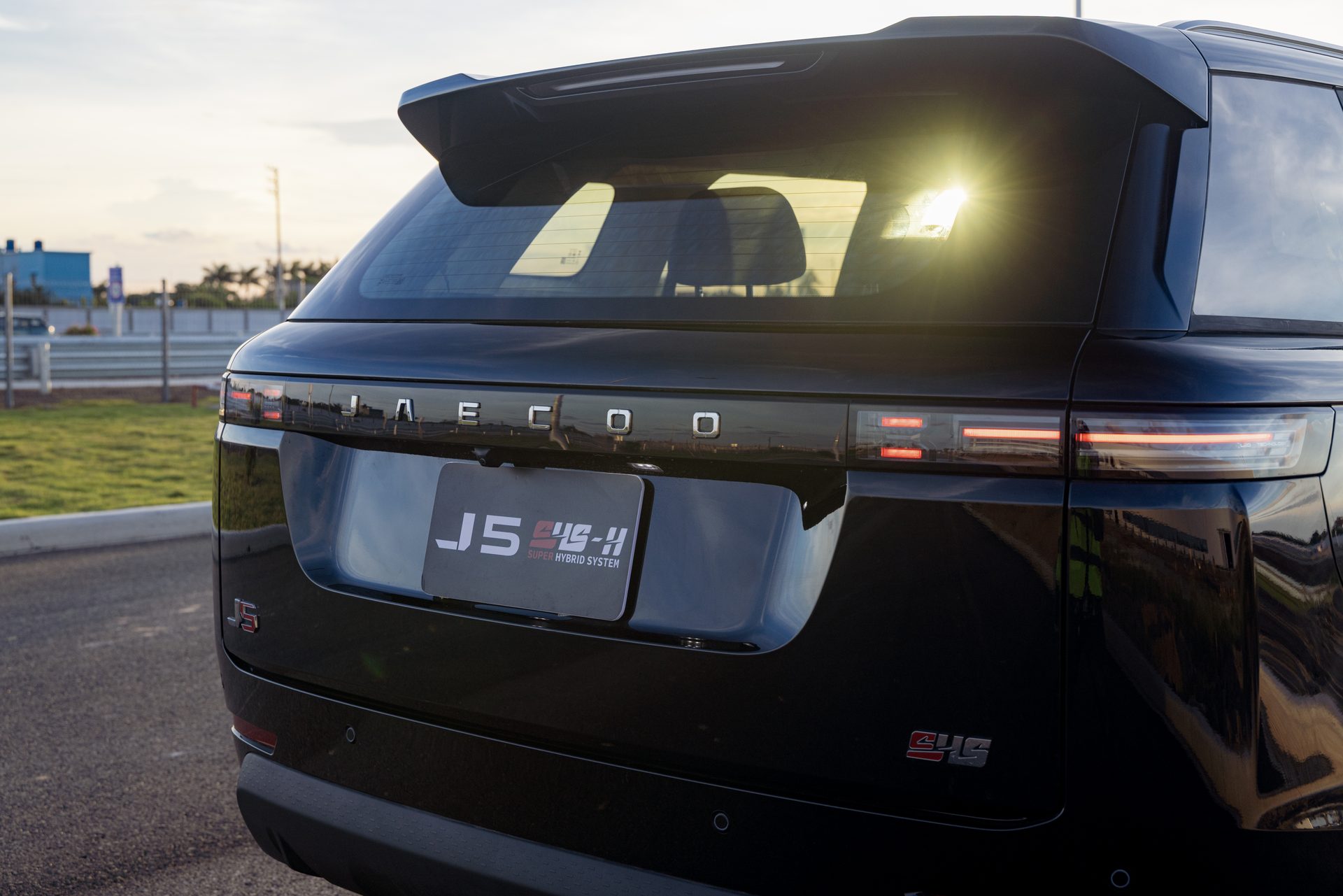 LIGHT OFF-ROAD & CAMERA 540° JAECOO J5 PREMIUM