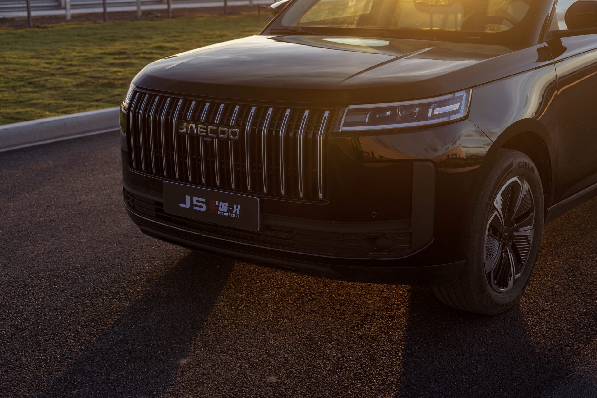 Ngoại thất JAECOO J5 PREMIUM